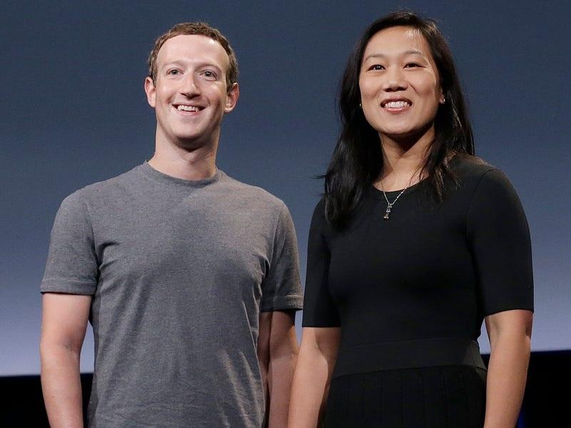 Những điều thú vị về mối tình đẹp giữa Mark Zuckerberg và vợ - 10